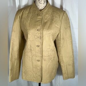 Dialogue Women's Real Leather
Yellow (eggnog my opinion) Jacket Sz 14